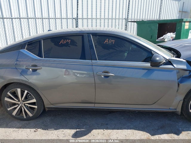 2022 NISSAN ALTIMA SR FWD VIN: 1N4BL4CV4NN369815