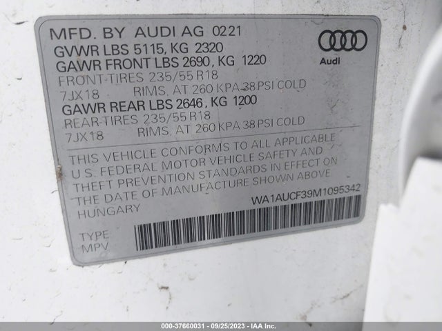WA1AUCF39M1095342 Audi Q3 PREMIUM