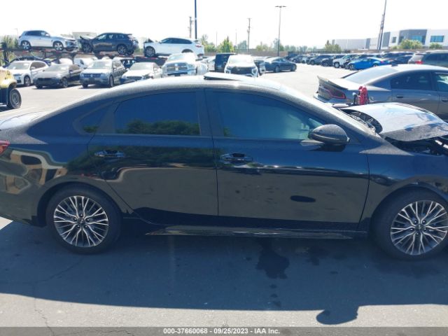 3KPF54AD9PE632453 KIA Forte Gt-line