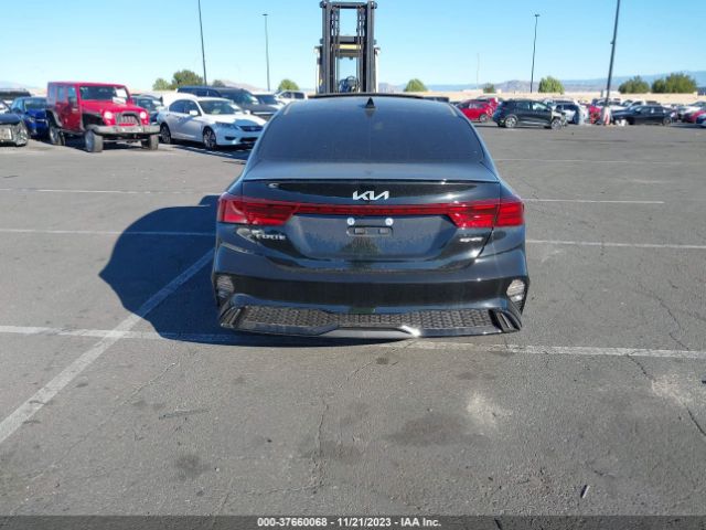 3KPF54AD9PE632453 KIA Forte Gt-line