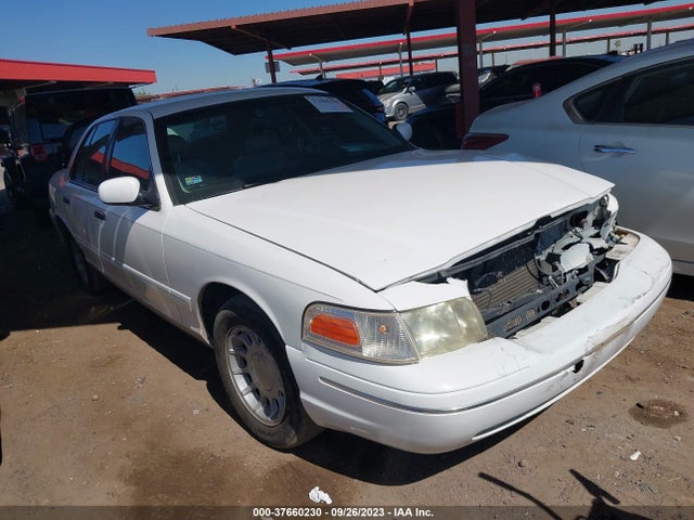 2002 FORD CROWN VICTORIA LX VIN: 2FAFP74W02X102552