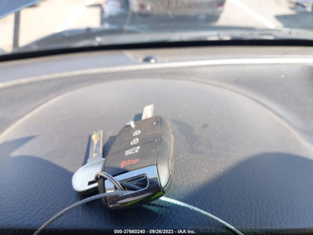 5XYKT3A68EG439100 KIA SORENTO LX