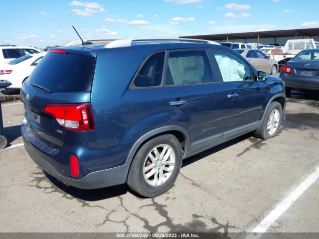 5XYKT3A68EG439100 KIA SORENTO LX