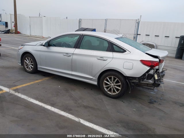 Hyundai SONATA SE 2018 5NPE24AF6JH700572 Image 10