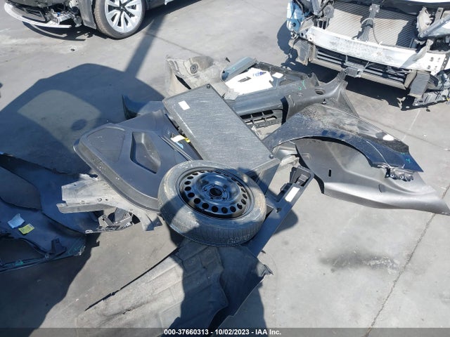 Chevrolet EQUINOX LT 2019 2GNAXKEV3K6256831 Image 12