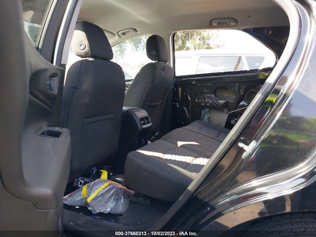 Chevrolet EQUINOX LT 2019 2GNAXKEV3K6256831 Image 8