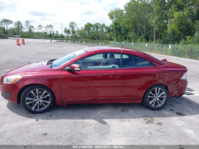 2011 VOLVO C70 VIN: YV1672MC4BJ109350