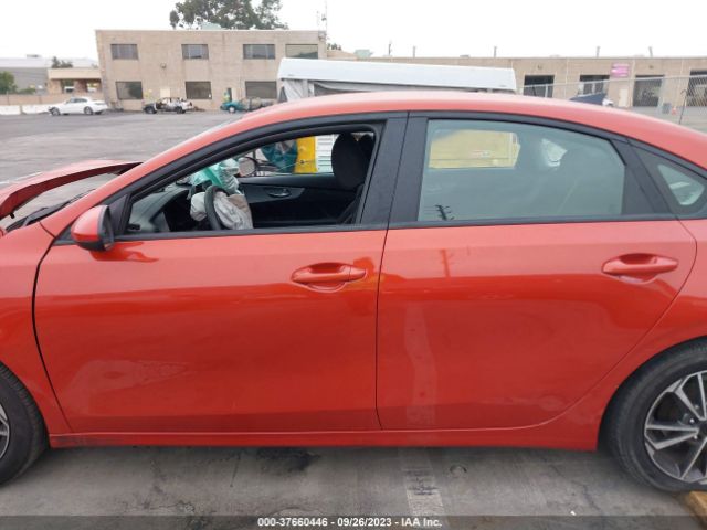 3KPF24AD0NE416187 KIA Forte Lxs