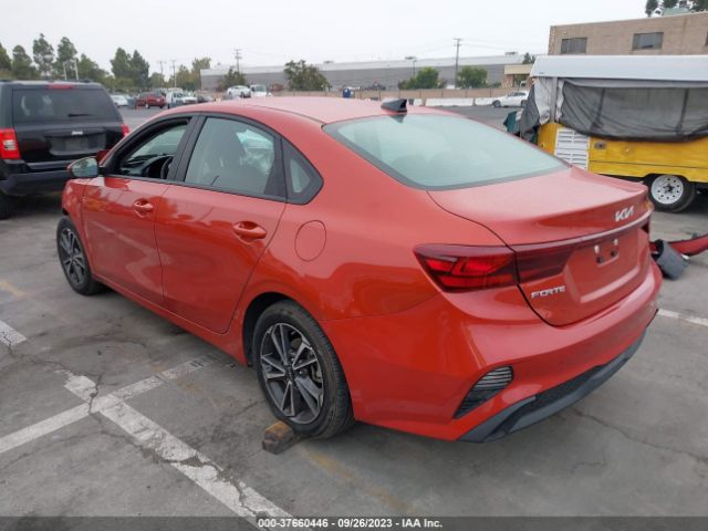 3KPF24AD0NE416187 KIA Forte Lxs
