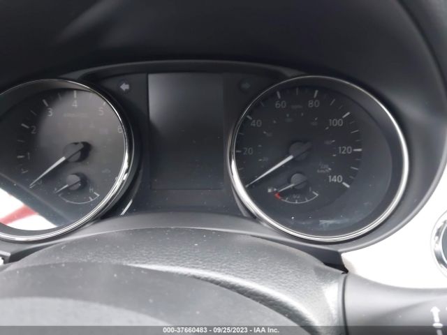 JN1BJ1BW8NW488098 Nissan Rogue Sport Sv