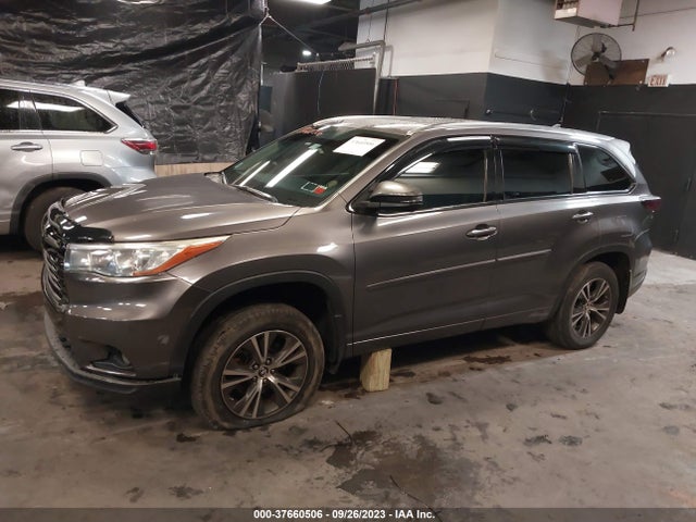 Toyota Highlander Xle V6 2016 5TDJKRFH3GS272016 Image 14