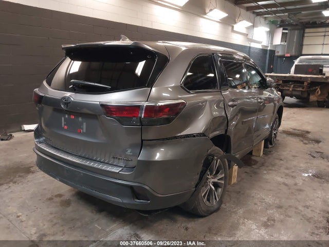 Toyota Highlander Xle V6 2016 5TDJKRFH3GS272016 Image 4
