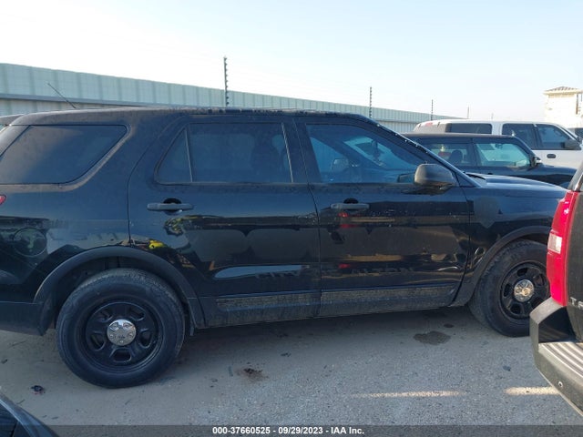 Ford UTILITY POLICE 2015 1FM5K8AT2FGB91469 Image 6