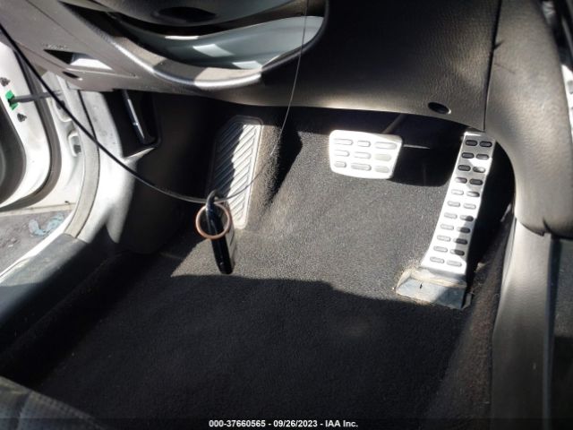 5XXGR4A61FG452304 KIA Optima Sxl Turbo