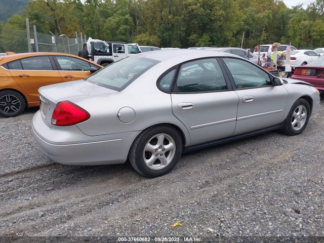 2003 FORD TAURUS 1FAFP55283G235096 Photo 3