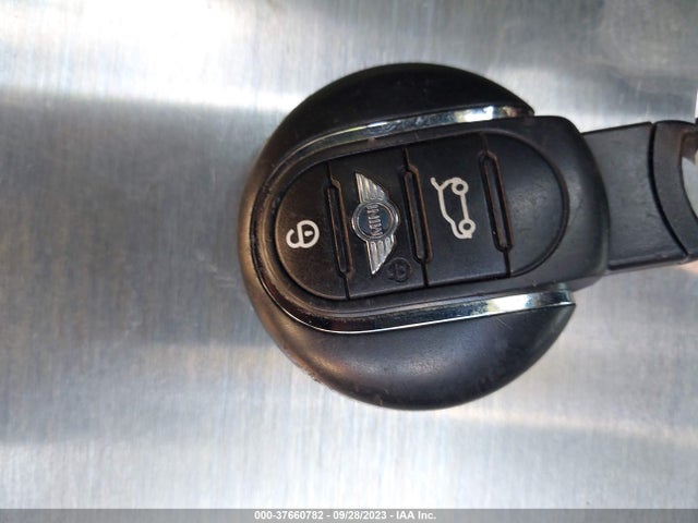 2017 MINI CLUBMAN WMWLN9C56H2E49046 Photo 10