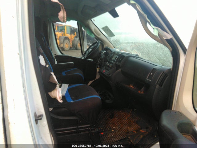3C6TRVDG3KE525370 RAM Promaster Cargo Van