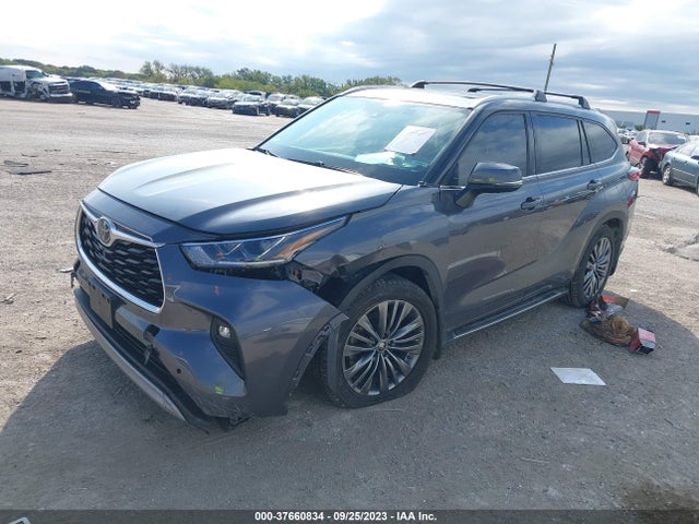 Toyota Highlander Platinum 2020 5TDFZRBHXLS014044 Image 2