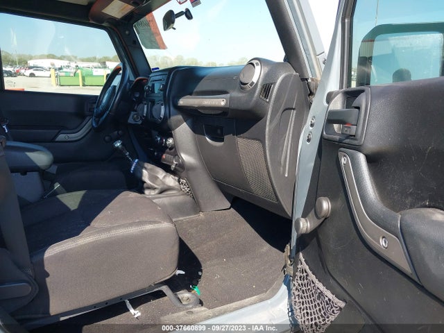 2014 JEEP WRANGLER UNLIMITED SPORT VIN: 1C4BJWDGXEL149442