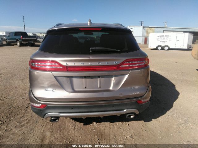 5LMCJ3C97JUL04628 Lincoln Mkc Reserve