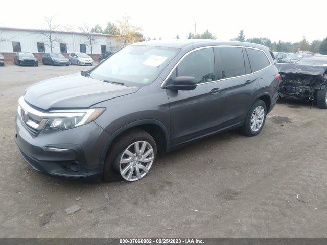 Honda PILOT LX 2019 5FNYF6H18KB032037 Image 2