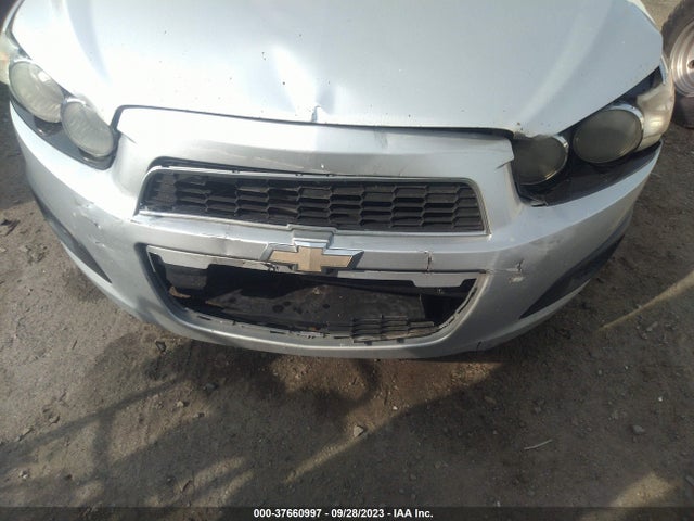1G1JC5SH3E4178750 Chevrolet Sonic Lt Auto