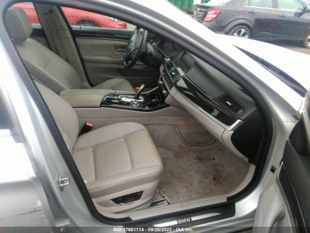 2011 BMW 528I WBAFR1C52BC672055 Photo 4