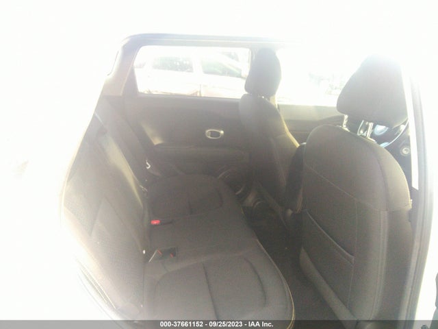 KIA SOUL + 2016 KNDJP3A50G7321940 Image 8