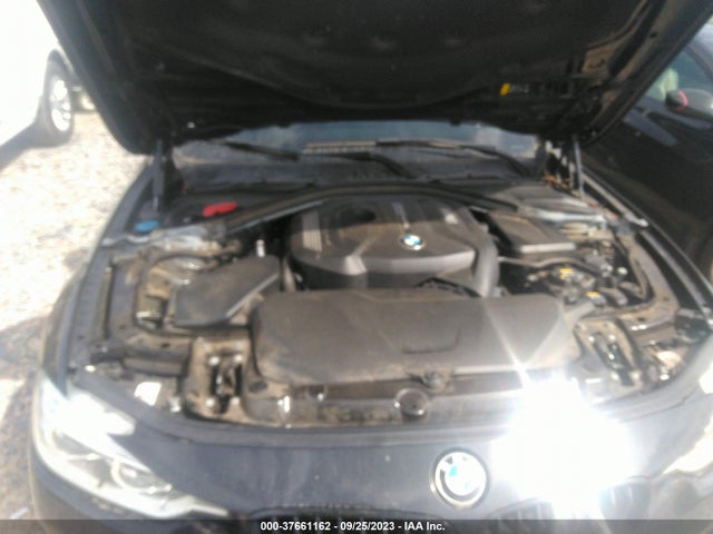 BMW 3 Series 330i 2018 WBA8B9G59JNV00436 Image 10