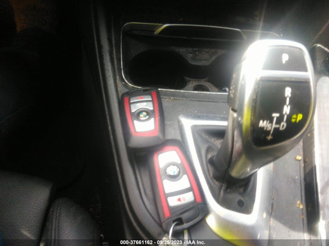 BMW 3 Series 330i 2018 WBA8B9G59JNV00436 Image 11