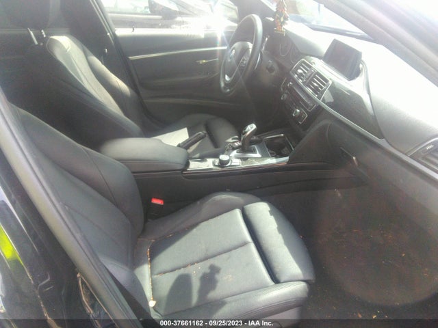 BMW 3 Series 330i 2018 WBA8B9G59JNV00436 Image 5