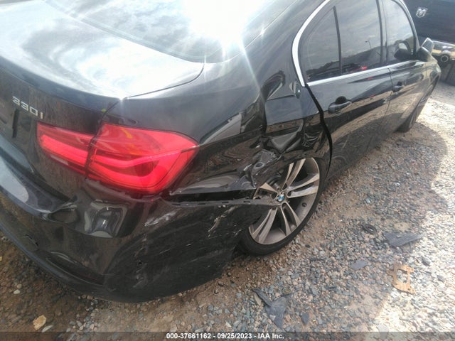 BMW 3 Series 330i 2018 WBA8B9G59JNV00436 Image 6
