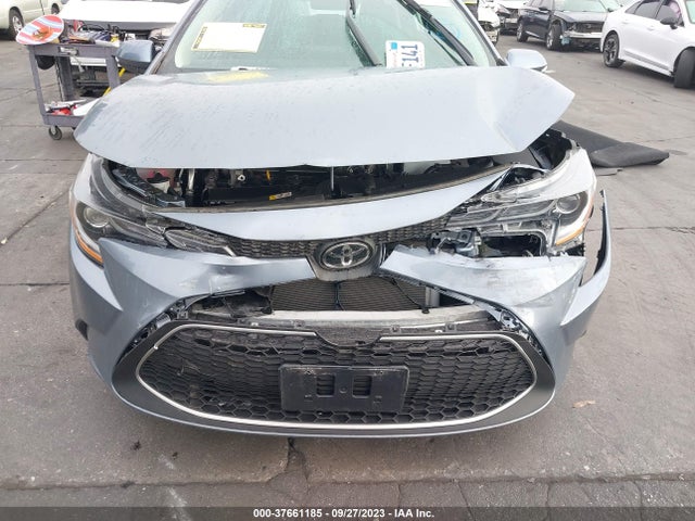 2022 TOYOTA COROLLA XLE VIN: 5YFFPMAE3NP309000