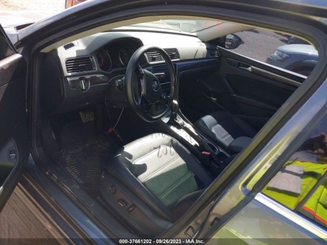 1VWBS7A32GC055432 Volkswagen Passat 1.8t Se