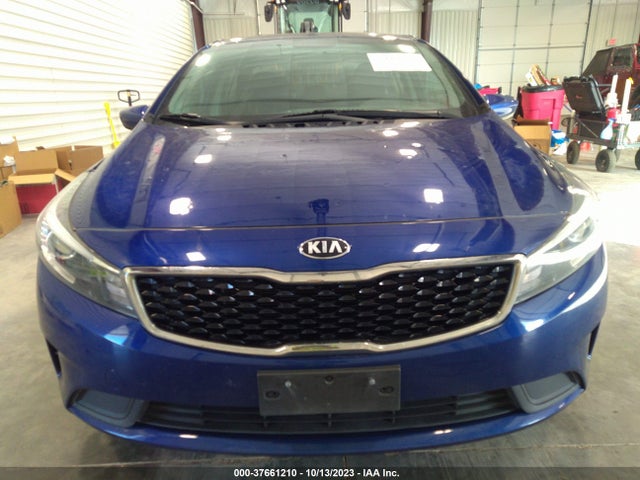 2018 KIA FORTE S VIN: 3KPFL4A75JE261444