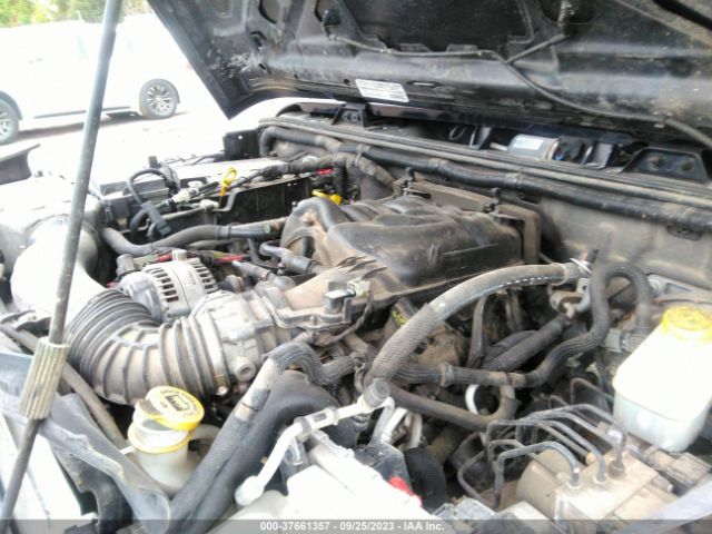 1C4BJWDG1EL176335 Jeep Wrangler Unlimited Sport