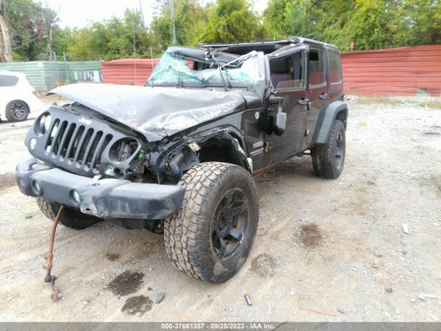 1C4BJWDG1EL176335 Jeep Wrangler Unlimited Sport