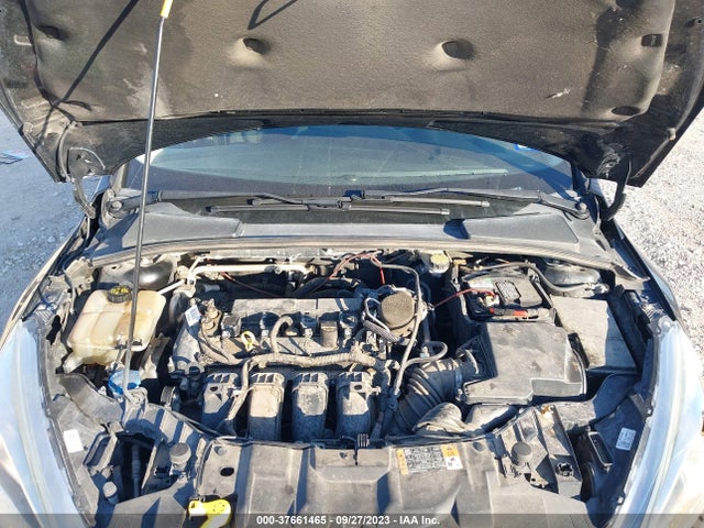 2016 FORD FOCUS SE VIN: 1FADP3F21GL271249
