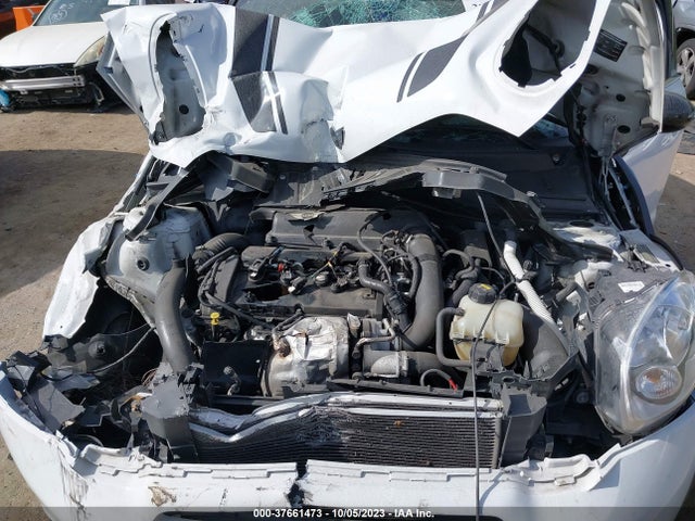 2014 MINI COUNTRYMAN WMWZC3C58EWP27895 Photo 9