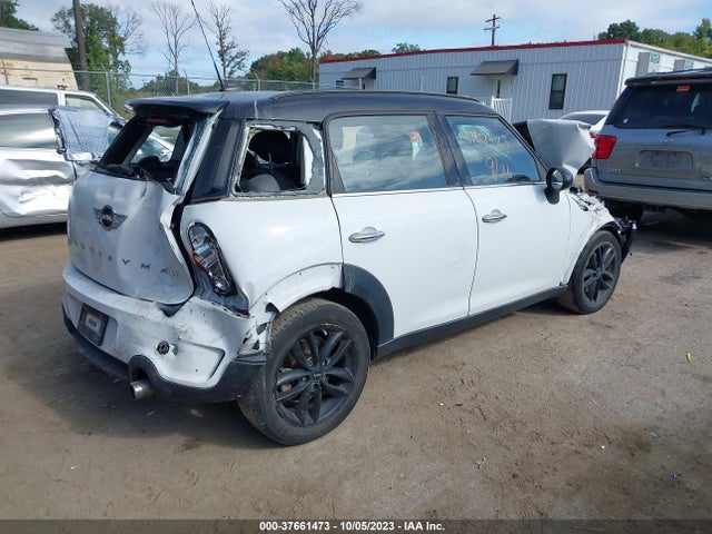 2014 MINI COUNTRYMAN WMWZC3C58EWP27895 Photo 3