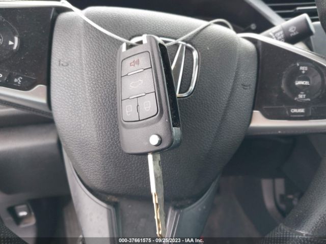 2HGFC2F56JH557266 Honda Civic Sedan Lx