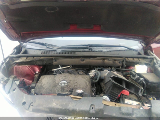 Toyota Highlander Le 2019 5TDBZRFH4KS925929 Image 10