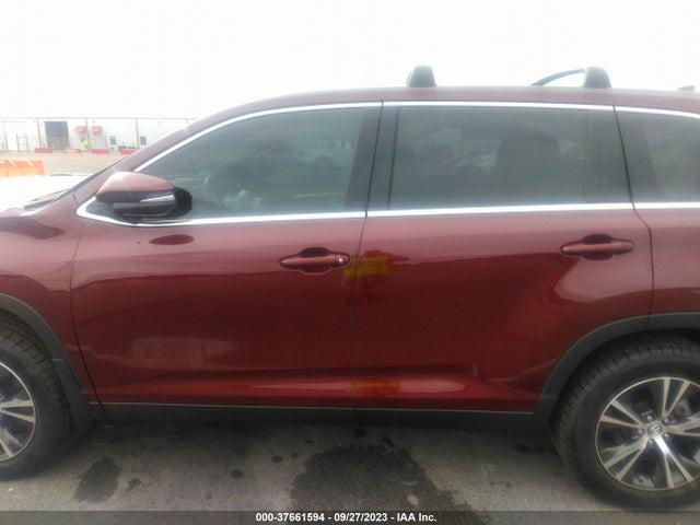 Toyota Highlander Le 2019 5TDBZRFH4KS925929 Image 14