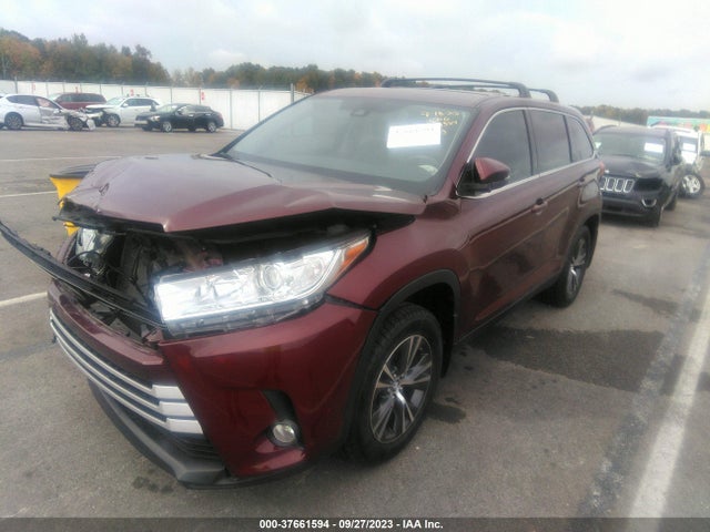Toyota Highlander Le 2019 5TDBZRFH4KS925929 Image 2