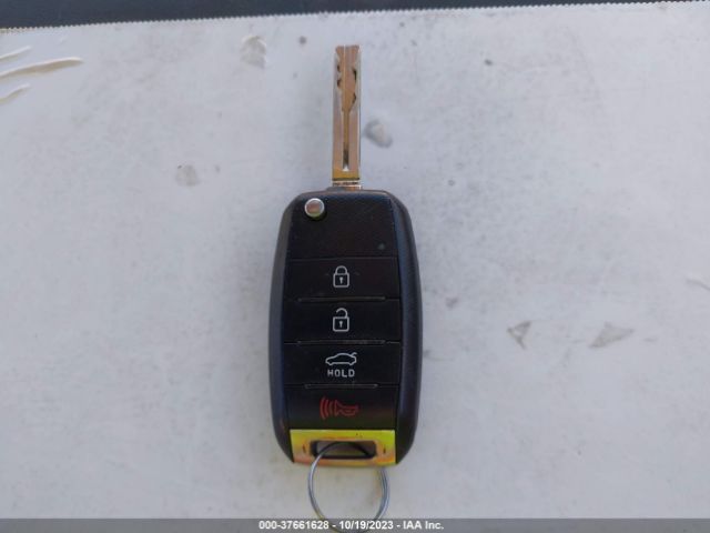 KNADM4A30E6406416 KIA RIO LX