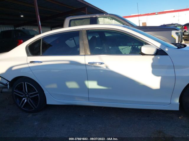 1HGCR2F54HA206611 Honda Accord Sedan Sport