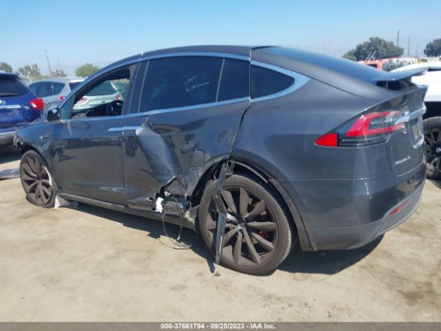 5YJXCBE41JF085897 Tesla Model X 75d/100d/p100d