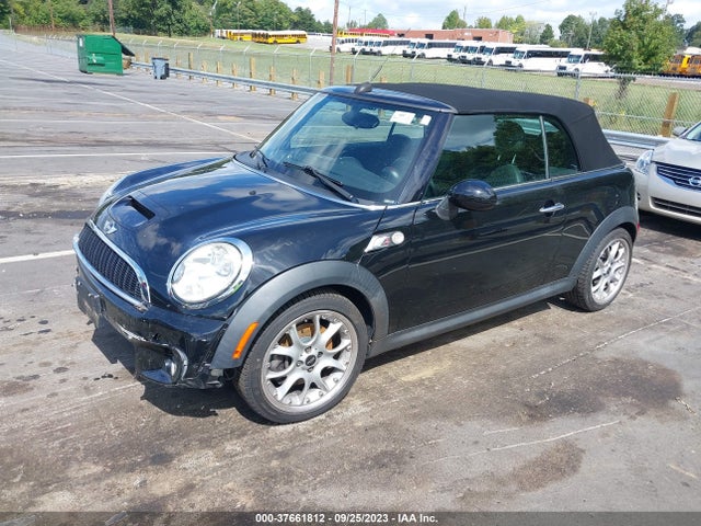2010 MINI COOPER S WMWMS3C52ATY51623 Photo 1
