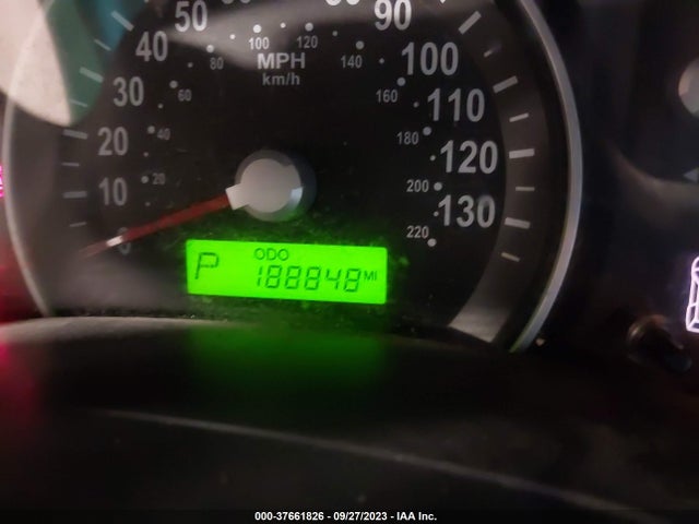 2008 KIA SEDONA LX VIN: KNDMB233786266198