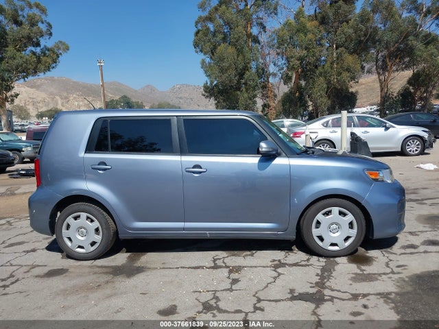 2011 SCION XB VIN: JTLZE4FE5B1129016
